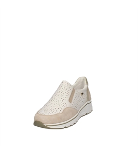 s0oryLn4Pim5aFsJimg_0016