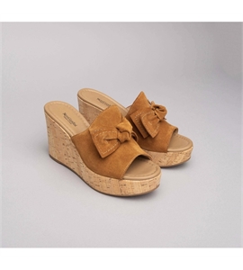 zeppa in camoscio con fiocco, tacco in sughero di 9cm - [NERE115812D]
