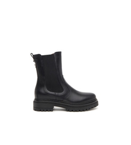 I411830D_100_01-300x375