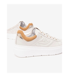 E513090D_713_05-600x750