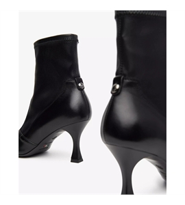 I410830DE_100_05_jpg